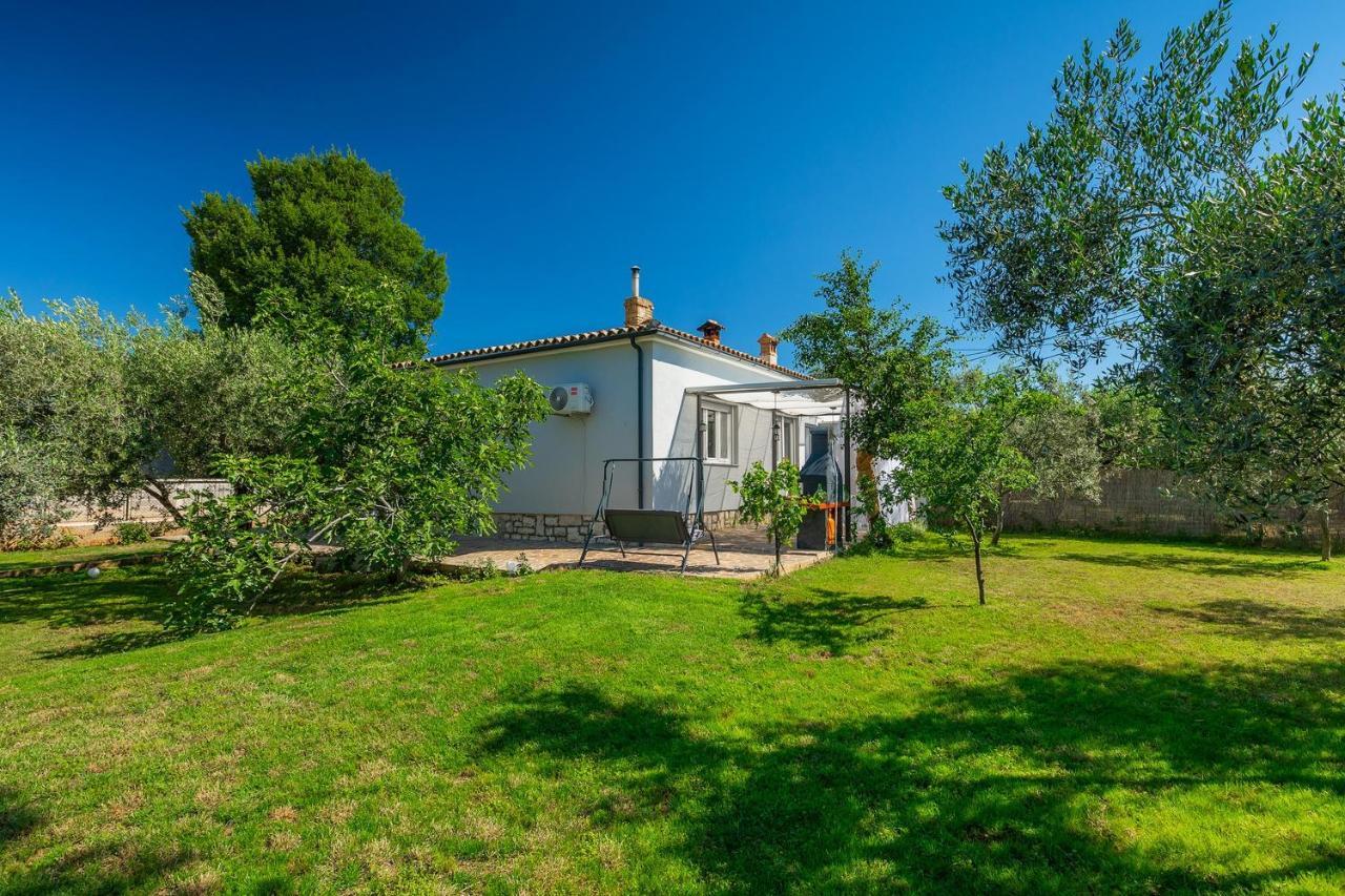 Holiday House Chill Out Loborika Marčana المظهر الخارجي الصورة